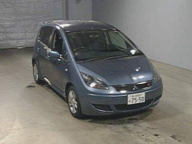 2004 Mitsubishi Colt