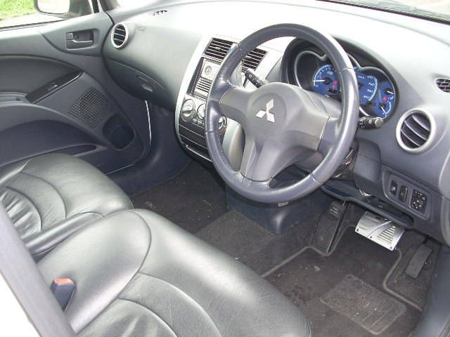 2004 Mitsubishi Colt