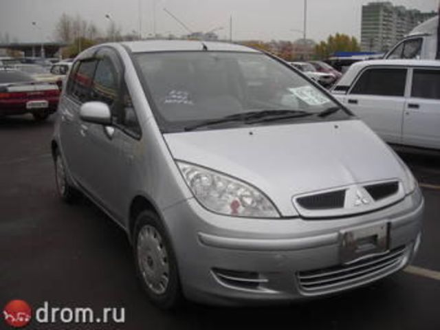 2004 Mitsubishi Colt