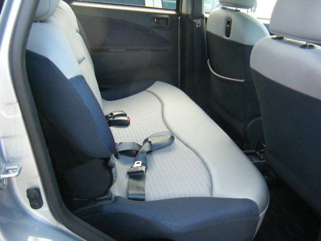 2004 Mitsubishi Colt