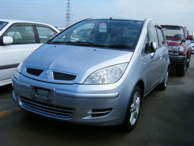 2004 Mitsubishi Colt