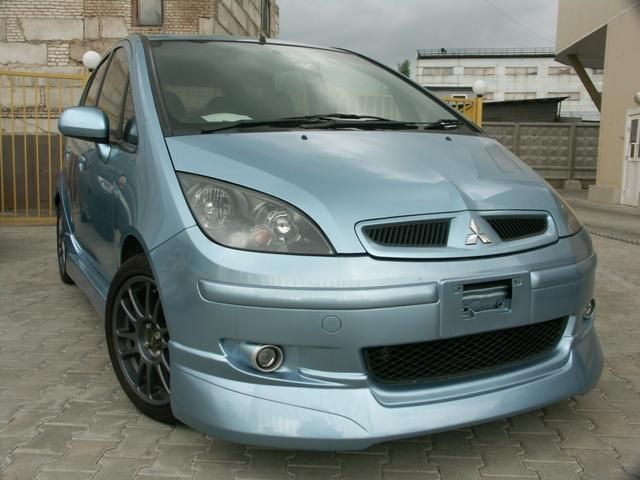 2004 Mitsubishi Colt