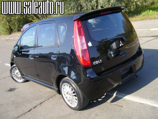 2004 Mitsubishi Colt
