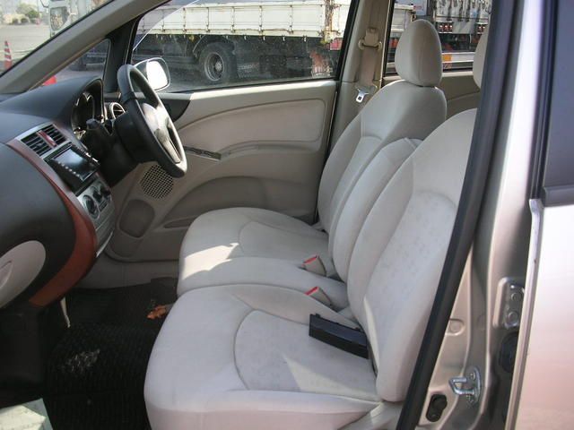 2004 Mitsubishi Colt