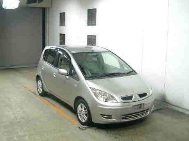 2004 Mitsubishi Colt