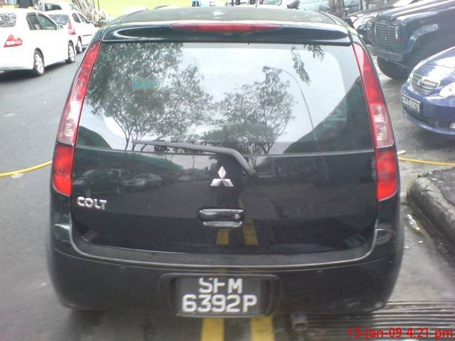 2004 Mitsubishi Colt