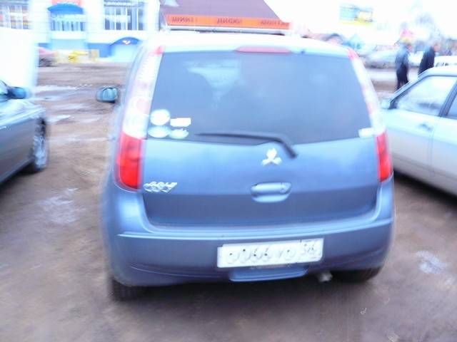 2004 Mitsubishi Colt