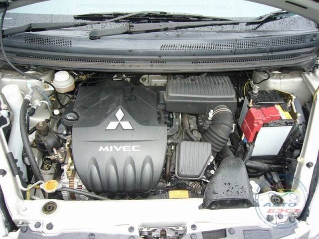 2004 Mitsubishi Colt