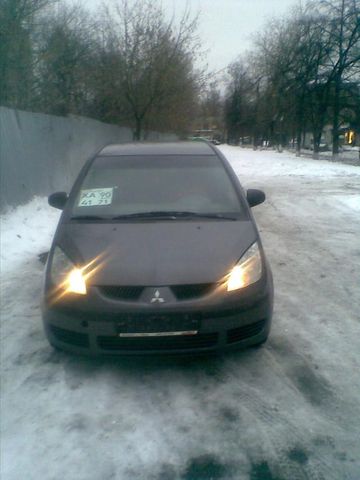 2004 Mitsubishi Colt