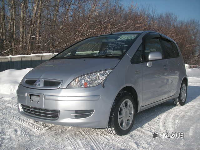 2004 Mitsubishi Colt