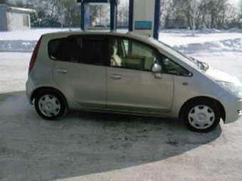 2004 Mitsubishi Colt
