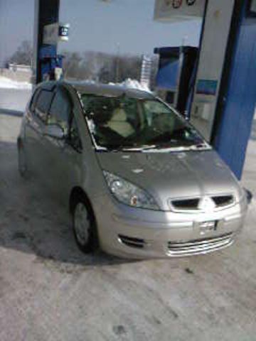 2004 Mitsubishi Colt