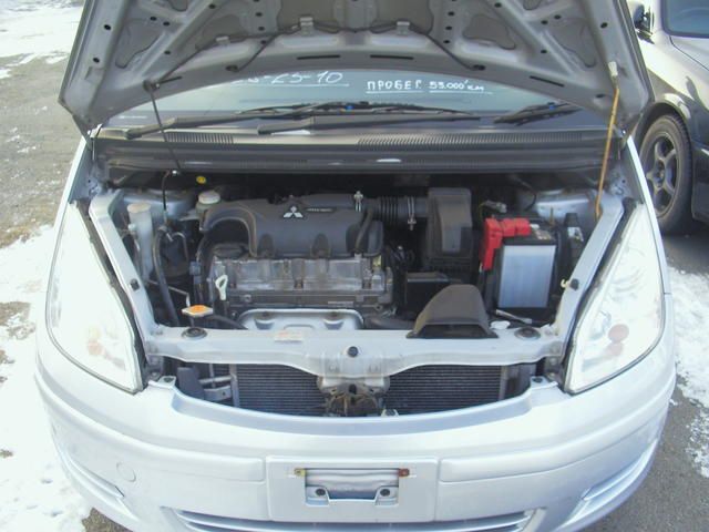 2004 Mitsubishi Colt