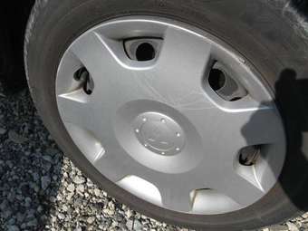 2004 Mitsubishi Colt Pics