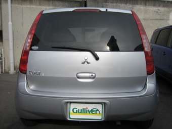 2004 Mitsubishi Colt Pics