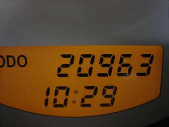 2004 Mitsubishi Colt Pictures