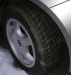 2004 Mitsubishi Colt Pics
