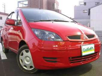 2004 Mitsubishi Colt Pictures