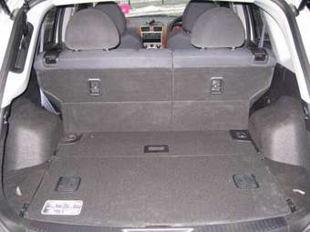 2004 Mitsubishi Colt Pictures