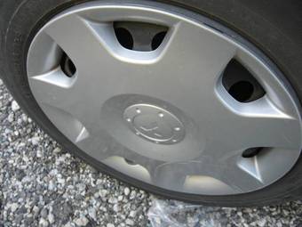 2004 Mitsubishi Colt Images