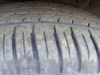 2004 Mitsubishi Colt Pictures