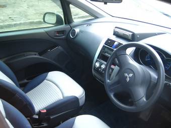 2004 Mitsubishi Colt For Sale