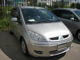 2004 Mitsubishi Colt