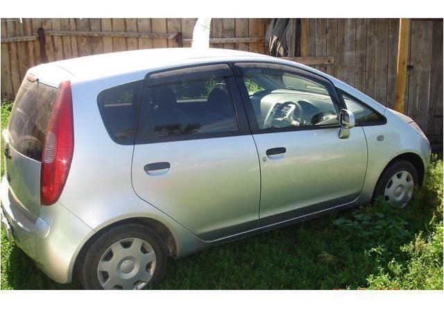 2004 Mitsubishi Colt