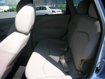 2004 Mitsubishi Colt Pictures