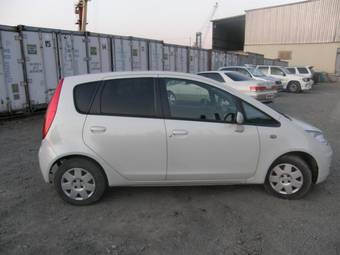 2004 Mitsubishi Colt Wallpapers