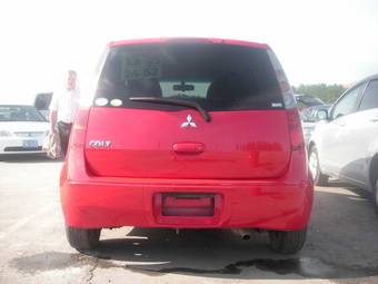 2004 Mitsubishi Colt Images