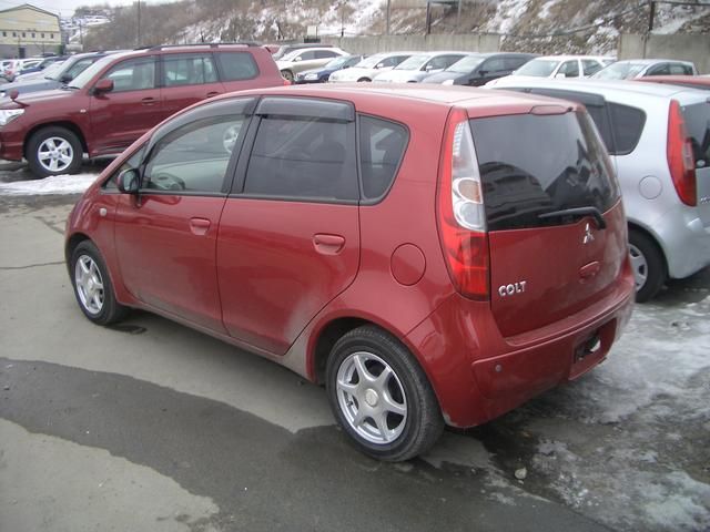2005 Mitsubishi Colt