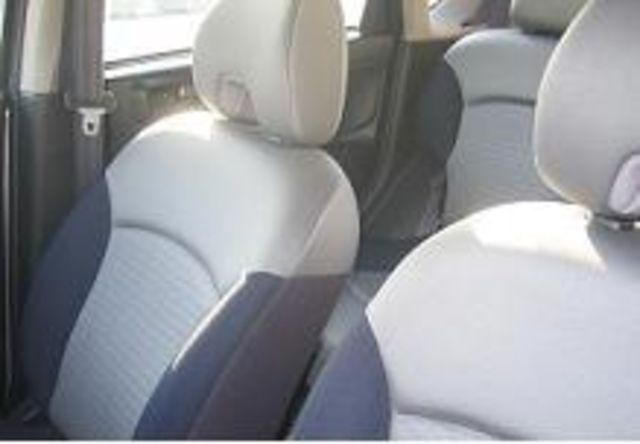 2005 Mitsubishi Colt