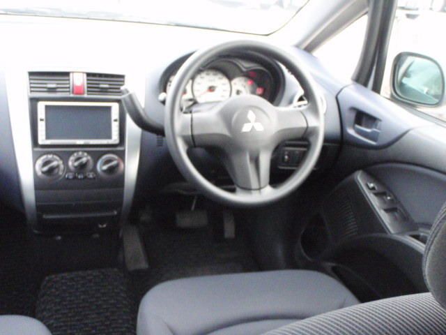 2005 Mitsubishi Colt