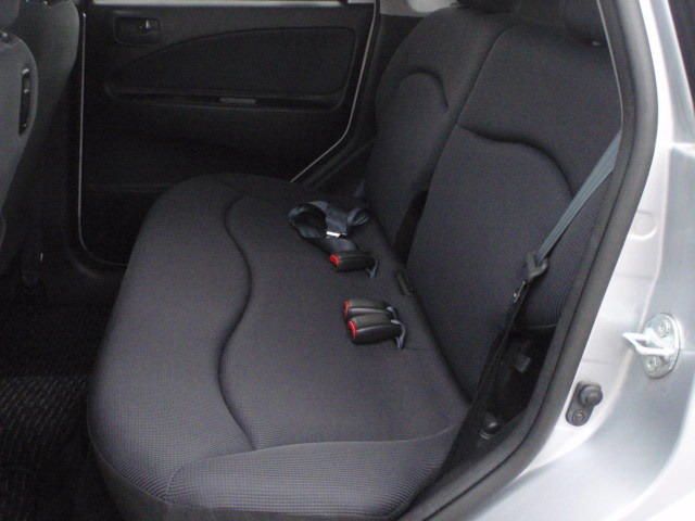 2005 Mitsubishi Colt