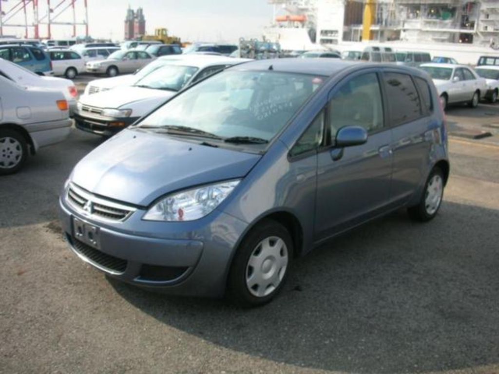 2005 Mitsubishi Colt