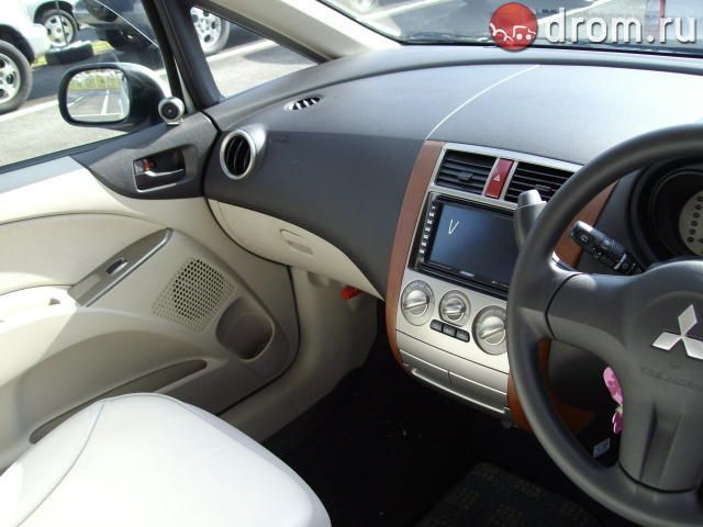 2005 Mitsubishi Colt