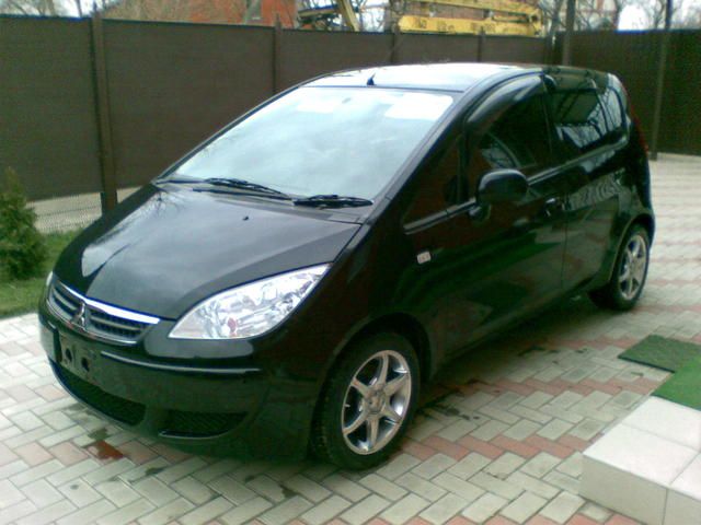 2005 Mitsubishi Colt
