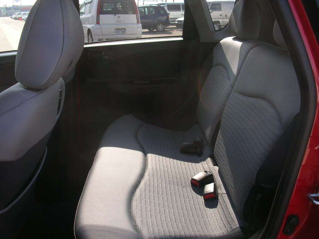 2005 Mitsubishi Colt