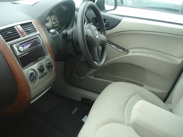 2005 Mitsubishi Colt