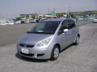 2005 Mitsubishi Colt Photos