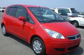 2005 Mitsubishi Colt Pics