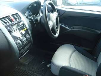 2005 Mitsubishi Colt