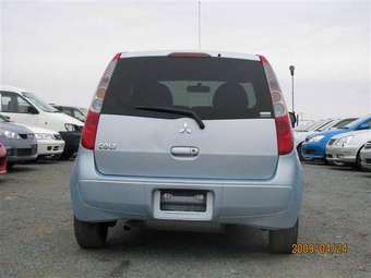 2005 Mitsubishi Colt Photos