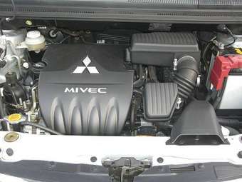 2005 Mitsubishi Colt Pics