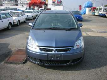 2005 Mitsubishi Colt Pics