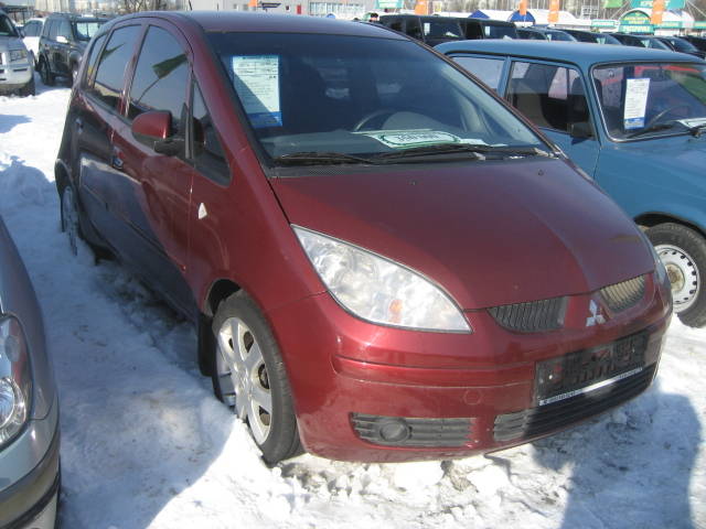 2005 Mitsubishi Colt