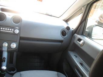 2005 Mitsubishi Colt Photos