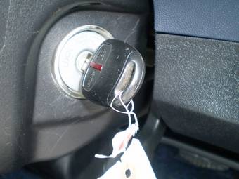 2005 Mitsubishi Colt Photos