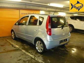 2005 Mitsubishi Colt Images